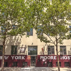 Ny Moore Hostel